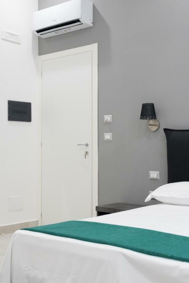 Toledo In Bed and Breakfast Νάπολη Εξωτερικό φωτογραφία